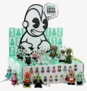 Auf Anfrage: KIDROBOT 1,5" Super Mini Keychain Series 4 ,1 x complete Case with 25 Blindboxes. The Kidrobot Mascot, Icon, Bots